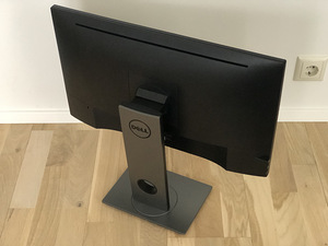 Монитор 24" Dell p2417h (4 фото из 4)