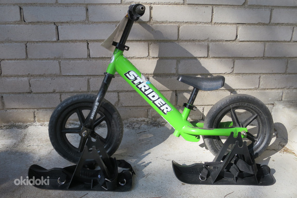 Strider jooksuratas koos suuskadega