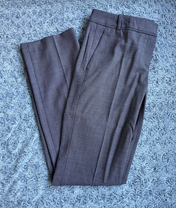 Hugo Boss naiste ülikond (2 foto / 3)