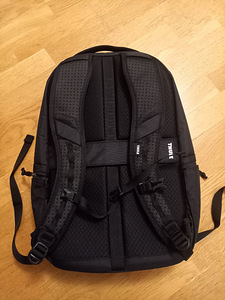 Seljakott Thule (3 foto / 4)