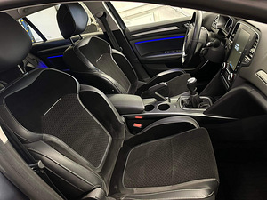 Renault Megane 2018 1.6 + LPG Gaas Grand Tour Intens (9 foto / 10)