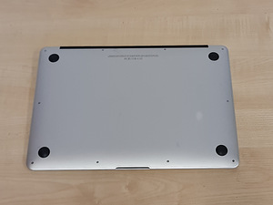 MacBook air 13" 128GB ssd A1466 (5 foto / 10)
