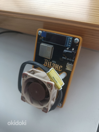Bitaxe Gamma 1.2 TH/s Криптомайнер / Майнер