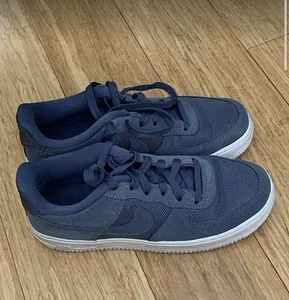 Оригинальные кроссовки Nike Air Force (3 фото из 3)