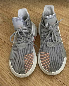 Adidas originaalsed tossud (3 foto / 3)