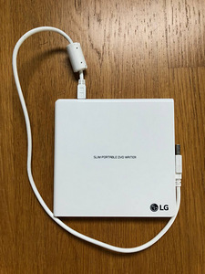 LG portable DVD writer (1 foto / 1)