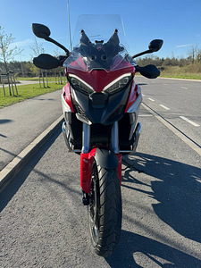Ducati Multistrada V4S Travel&Radar (5 фото из 10)