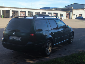 Volkswagen Golf TDi (3 foto / 7)