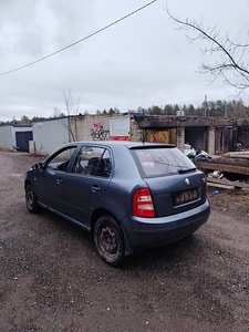 Skoda fabia varuosad (2 foto / 9)