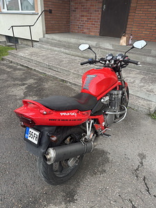 Suzuki gsf600s bandit (3 фото из 7)