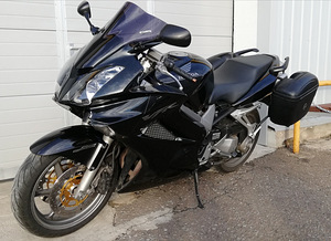 Honda VFR 800 (1 foto / 7)