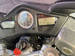 Honda vfr800 (6 foto / 7)