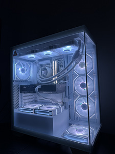 Gaming PC! Ryzen 7 9800X3D + 4070 12GB + DDR 5 6800 CL34 (1 foto / 5)