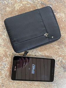 Планшет / Tahvelarvuti ASUS FONEPAD 7 (5 фото из 6)