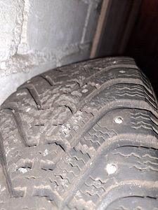 Rehvid GOODYEAR 175/70R14 (3 foto / 7)