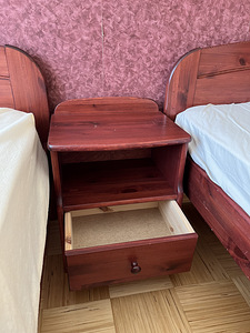Täispuu öokapp (2 foto / 4)