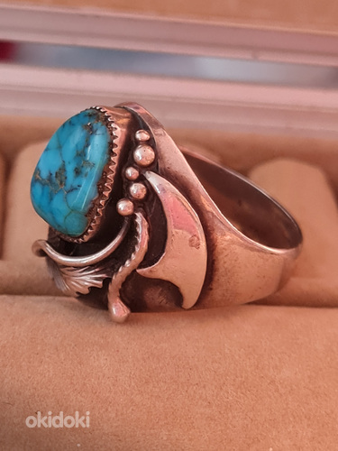 Серебряное кольцо с природным камнем (фото #2)