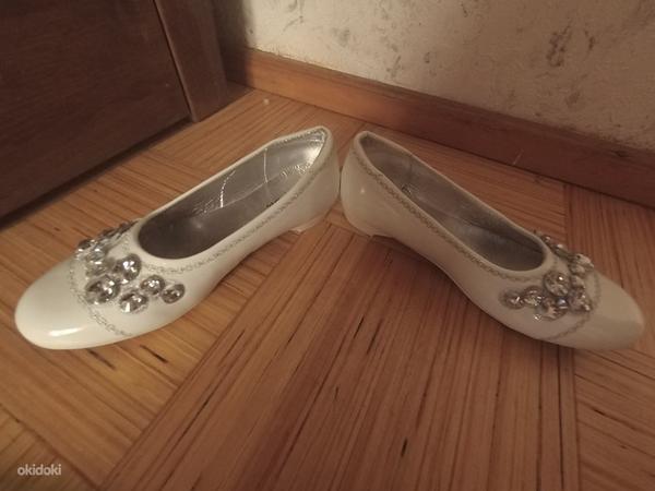 Pidulikud kingad tüdrukule suurus 32 (foto #2)