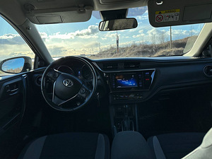 Продается Toyota Auris 2018! (4 фото из 6)
