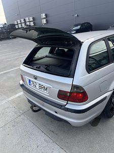 Продается BMW e 46 320d Touring (7 фото из 15)