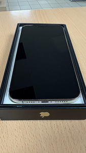 Apple iPhone 13 Pro Max 128GB Gold v heas korras (3 foto / 6)