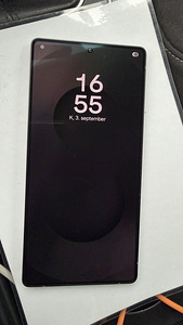 Samsung Galaxy S25 Ultra 12/512Gb Black v heas korras (1 foto / 4)