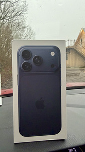 Uus iPhone 17 Pro 256Gb Blue (1 foto / 1)