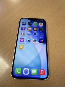 iPhone 13 128Gb Roosa heas seissukorras (3 foto / 5)
