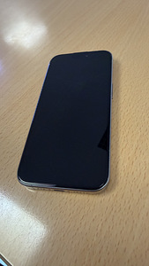 iPhone 15 Pro 256Gb Natural Titanium heas korras (2 foto / 3)