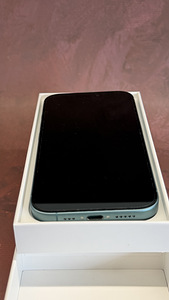 Apple iPhone 16 128Gb Teal ( Roheline) Uueväärne (4 foto / 8)