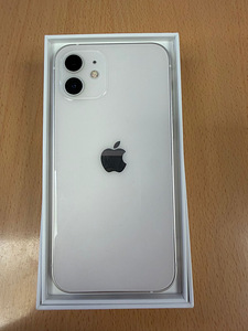 iPhone 12 128Gb Белый в отличном состоянии (1 фото из 2)