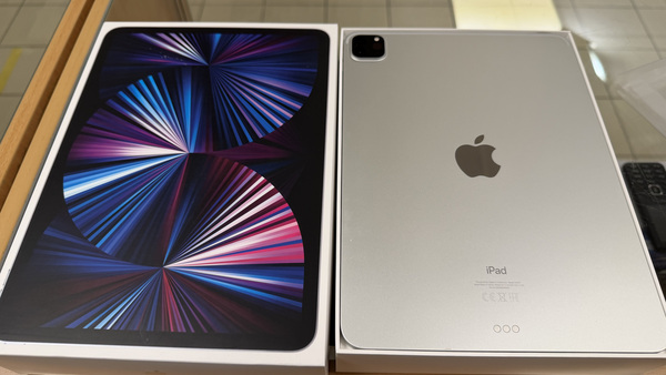 Apple iPad Pro 11 3gen 256GB WiFi Space Silver как новый!