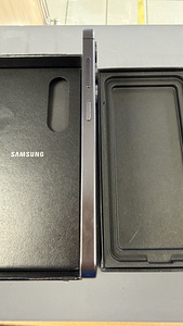 Samsung Galaxy S24 8/128Gb Black в очень хорошем состоянии (4 фото из 4)
