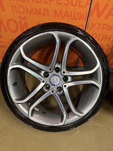 Mercedes-Benz R18 veljed (2 foto / 5)