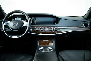MERCEDES-BENZ S350 LONG AMG Rent (5 foto / 5)