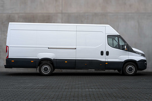 Iveco Daily / VW Crafter kaubiku rent kaubikurent autorent (6 foto / 10)