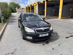 Skoda Octavia 2.0 2009a (2 foto / 9)