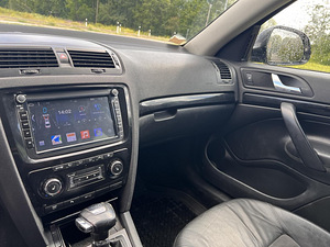 Skoda Octavia 2.0 2009a (7 foto / 9)