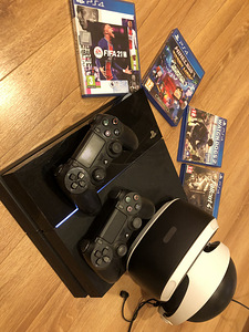 PlayStation 4 + mängud + VR-prillid (1 foto / 1)