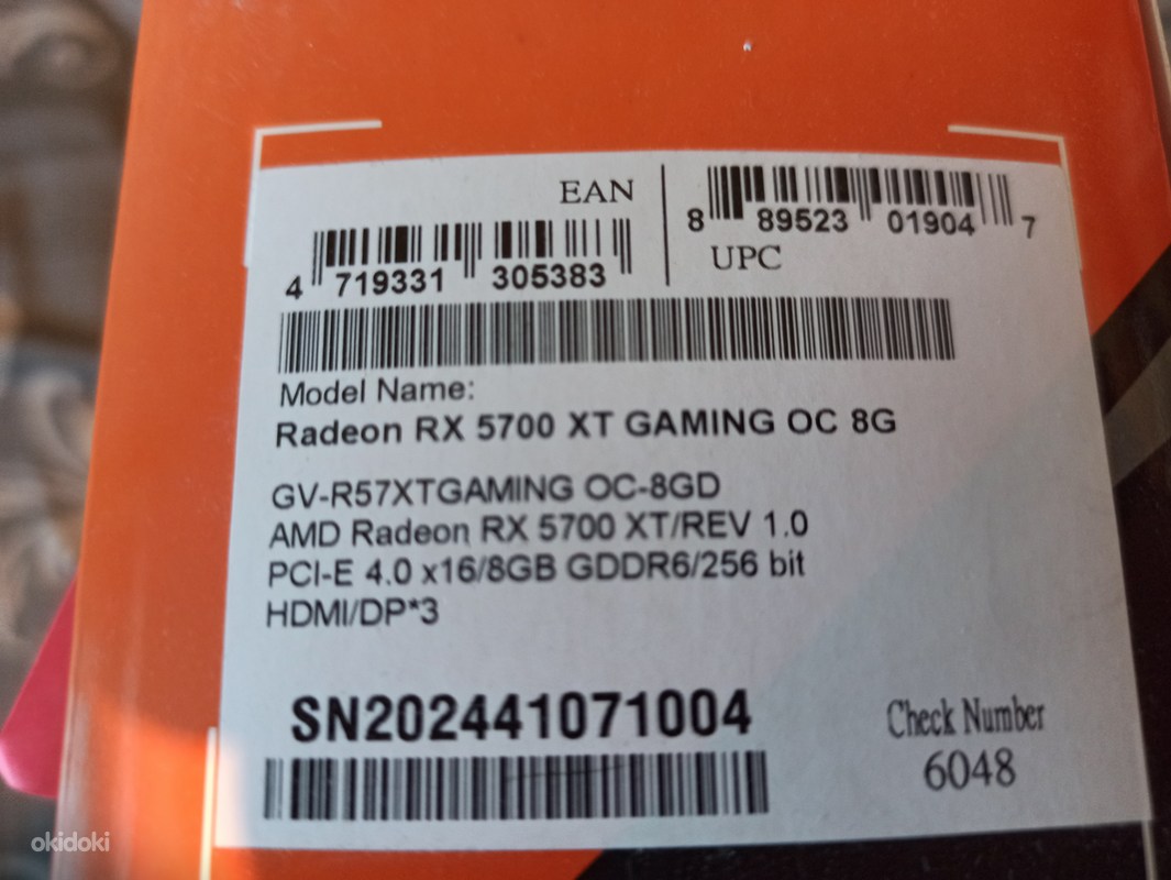 AMD Radeon RX 5700 XT (фото #2)