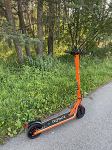 Самокат ZEECLO COMET II 7,5 AH ELECTRIC SCOOTER (4 фото из 7)