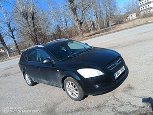 Kia ceed (2 foto / 5)