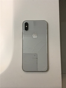 iPhone XS 64GB 79% (2 foto / 4)