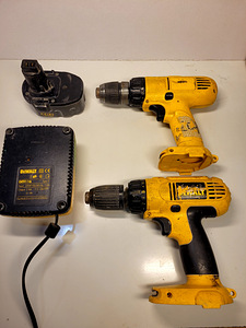 Dewalt аккумуляторная дрель (2 фото из 6)