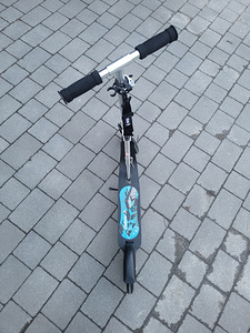 Tõukerattas Avigo (2 foto / 3)