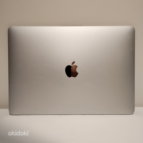 MacBook Air 2020 13" i5 (uus aku) (foto #2)