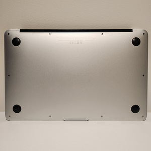 MacBook Air 2015 11" (3 фото из 5)