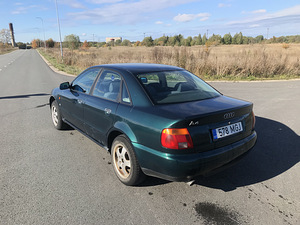 Audi A4 1.8 92kw ÜV 09.23 (3 foto / 5)