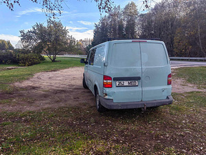 Volkswagen Transporter 1.9 77kw (5 фото из 8)