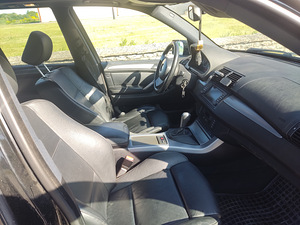 BMW X5 Sport pack 3.0 155kW+ (6 foto / 6)